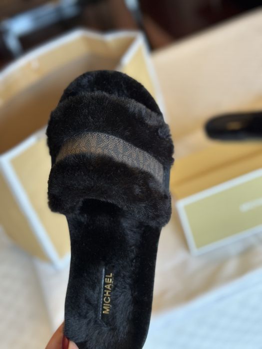 Michael Kors Alexis Faux Fur & Metallic Signature Logo Slide Sandal