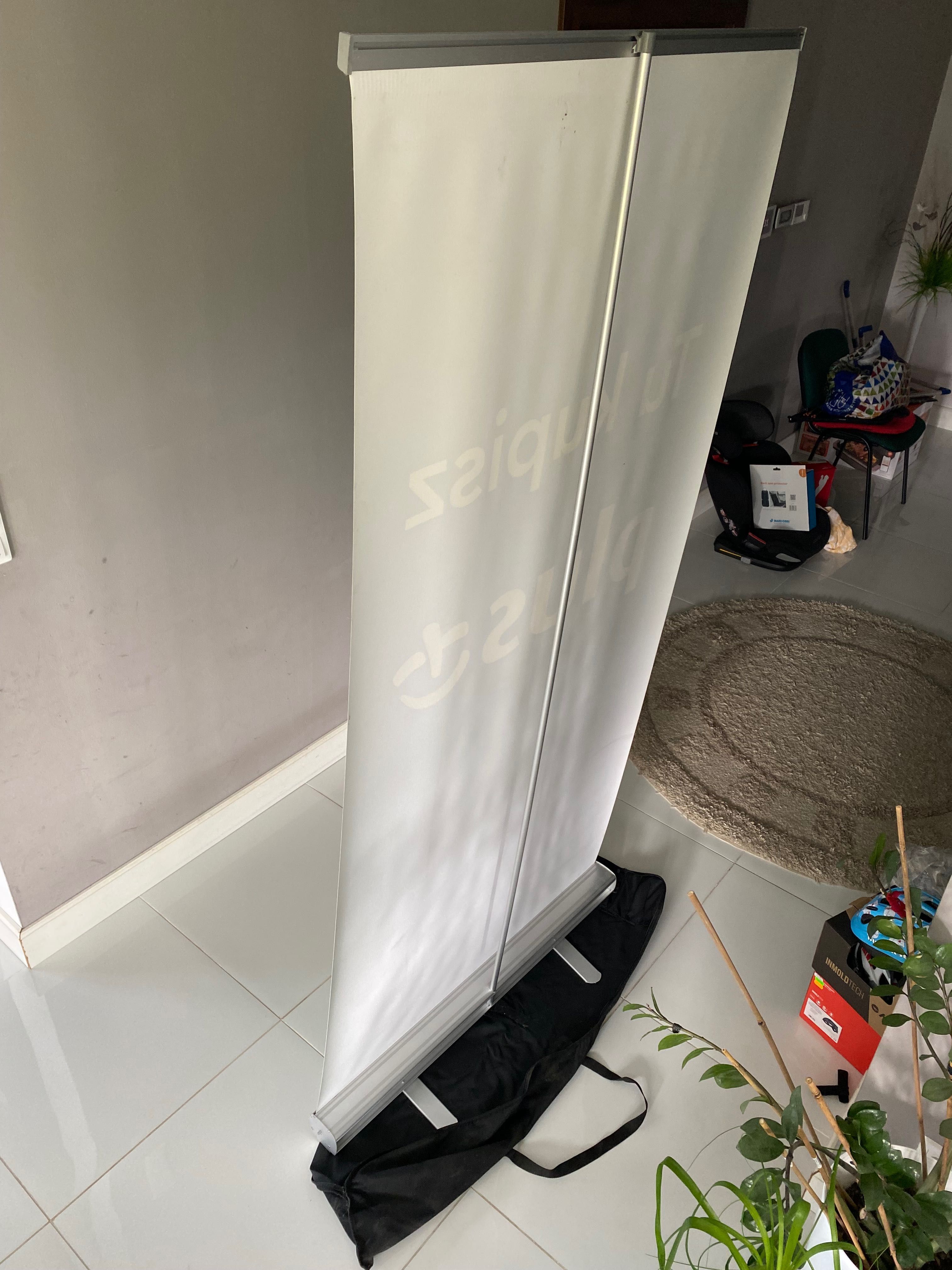 Roll Up baner reklamowy z pokrowcem