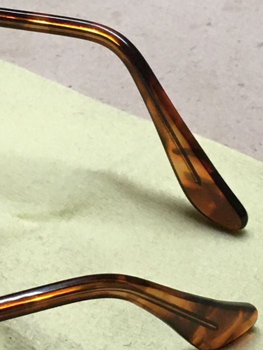 Ray Ban