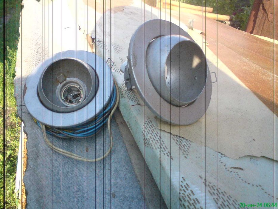 цоколь врезной в потолок