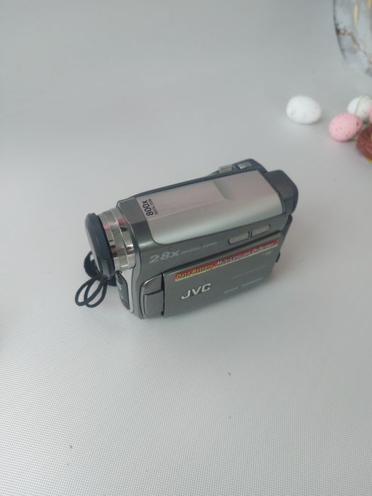 Відео камера JVC 800X