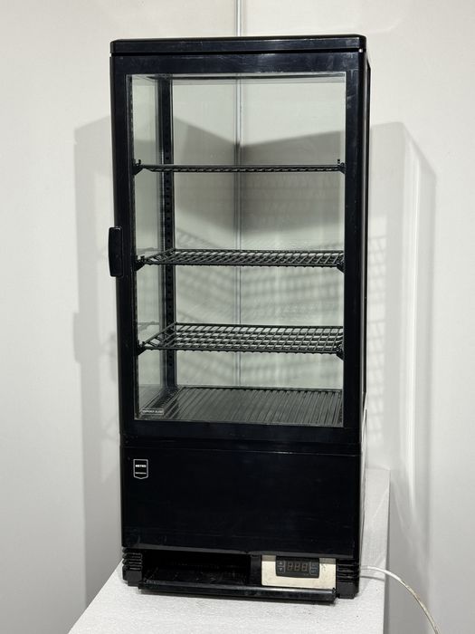 Настільна холодильна вітрина Metro