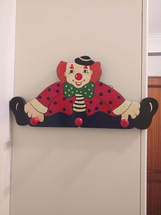 Cabide/ Bengaleiro, madeira palhaço de criança