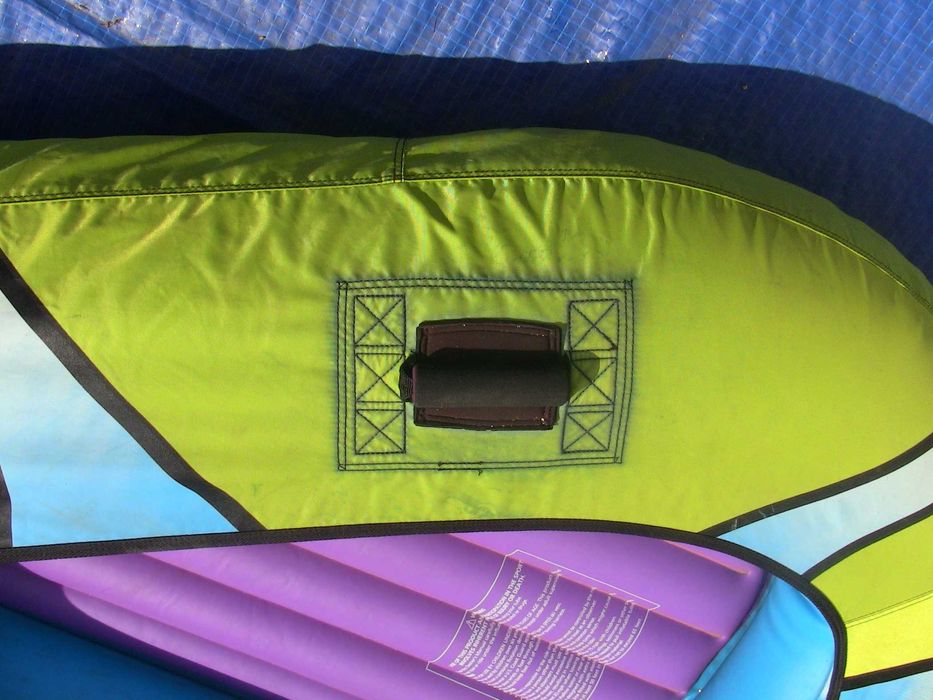 Boia de reboque para barco, duas pessoas.