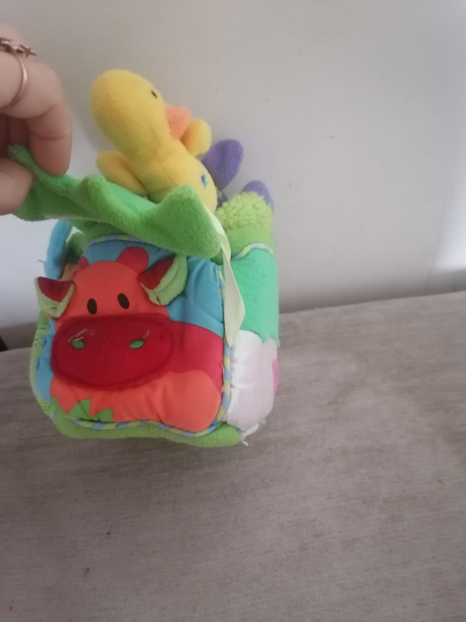 Elc ферма кукольный театр игрушка на руку куб