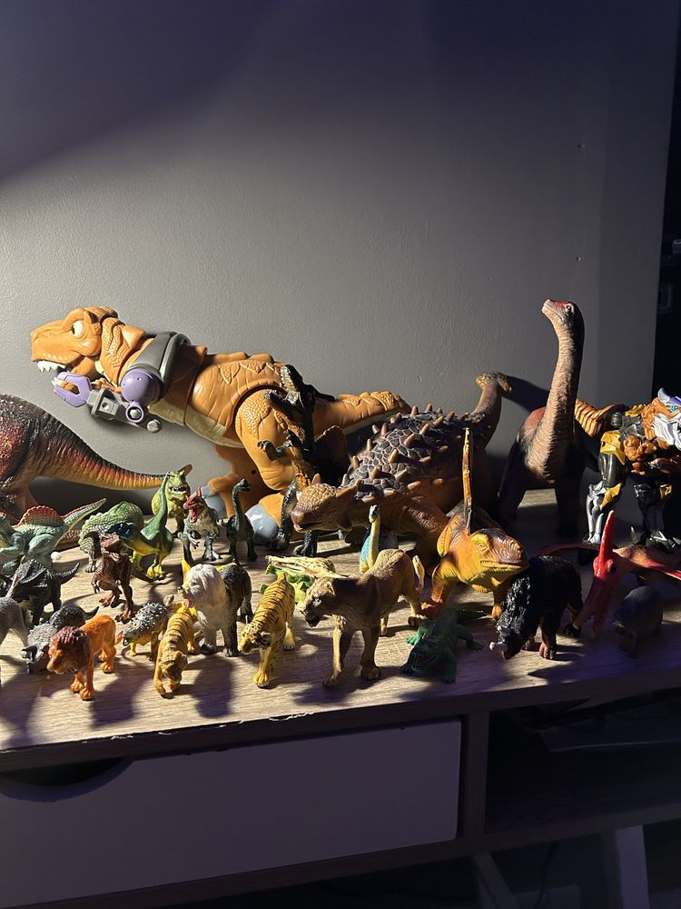 Sprzedam dinozaury