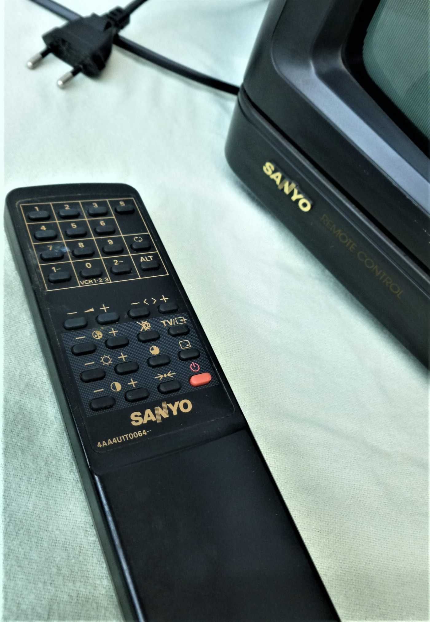 Televisão SANYO modelo CEP3024 (peças, decoração)