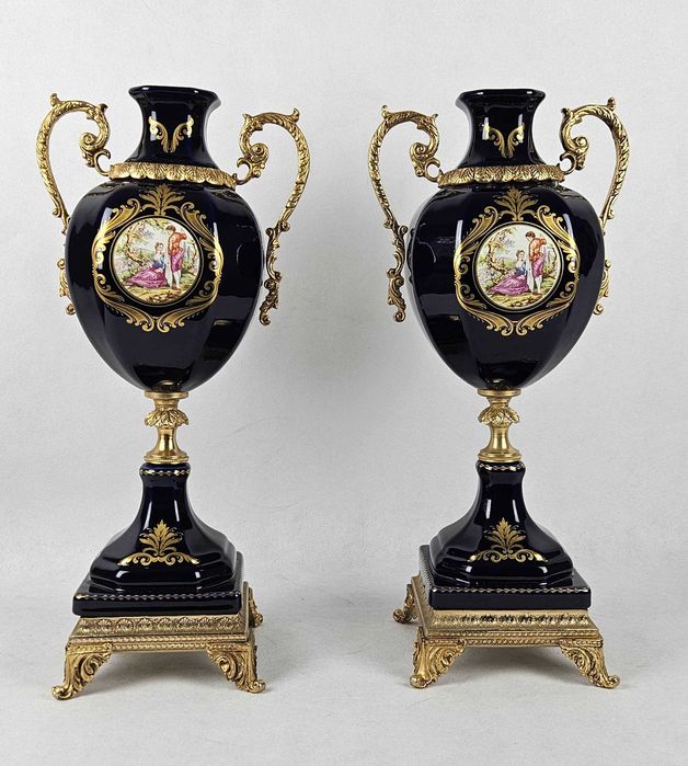 Para pięknych dużych kobaltowych amfor / wazonów francuskich LIMOGES