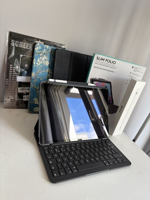 Tablet Apple iPad 10.2 (9. gen) 64gb+Apple Pencil+Logitech Slim Folio