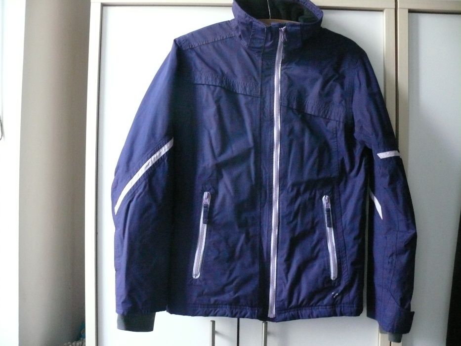 Kurtka sportowa dziecięca, roz.146-152, firmy "Columbia'