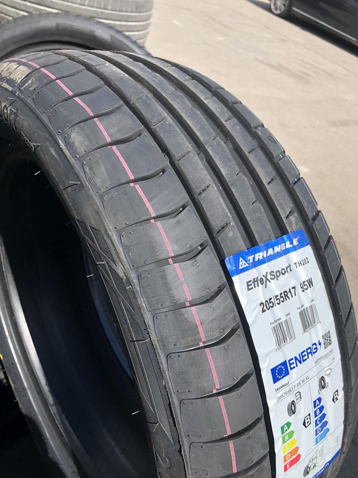 Triangle EffeXSport TH202 205/55 R17 93Y XL RG