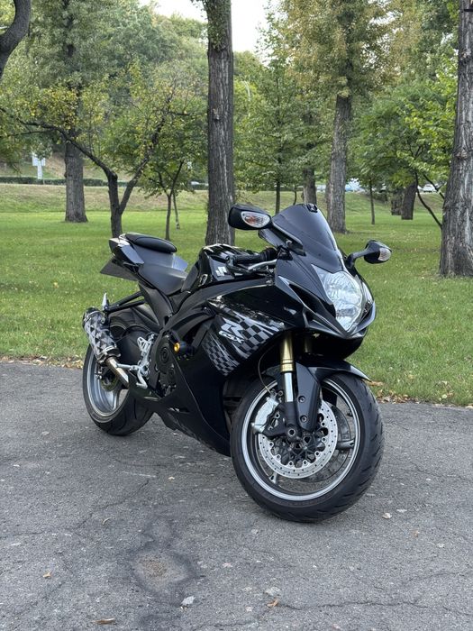 Suzuki Gsx-R600