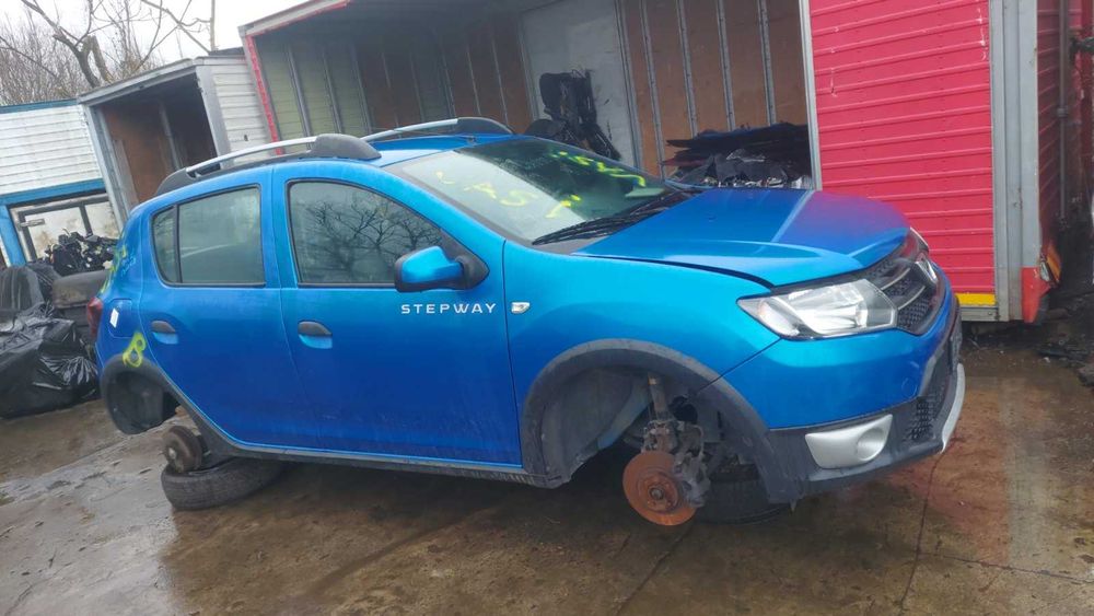Разборка Дачія Сандеро II Степвей Dacia Sandero