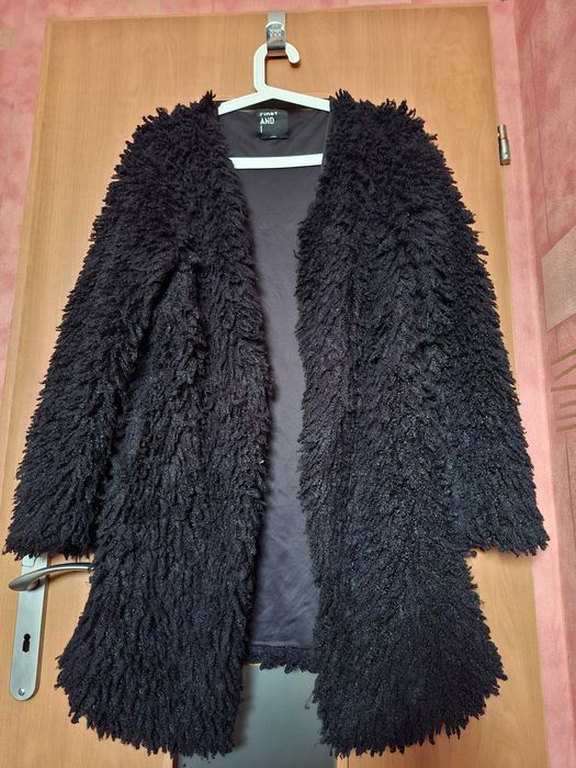 Futerko czarne kurtka żakiet First And I rozmiar L