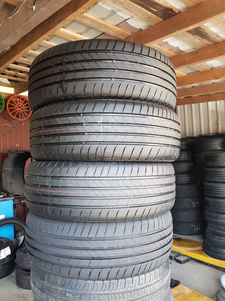 Opony Letnie Nowe Demo R18 235/55-22rok-Montaż-Bridgestone