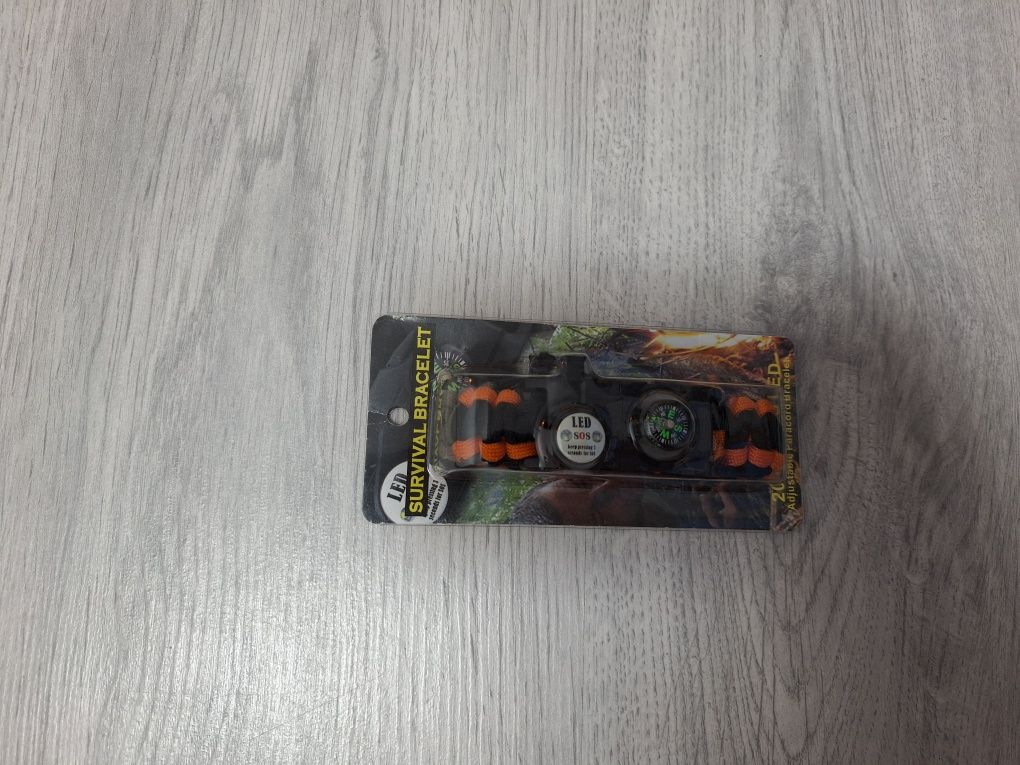 bransoletka survivalowa 20in1 kompas,sos Led, tool card,gwizdek i inne