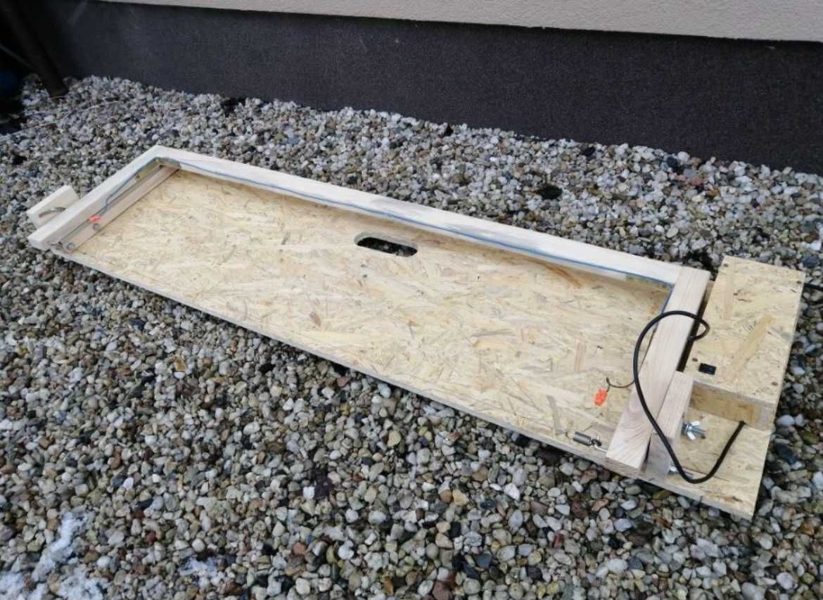 Maszynka/gilotyna/przecinarka do cięcia styropianu 200W + GRATIS