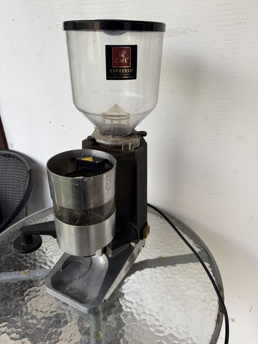 Mlynek do kawy NERO T80A GR profesjonalny dla gastronomi