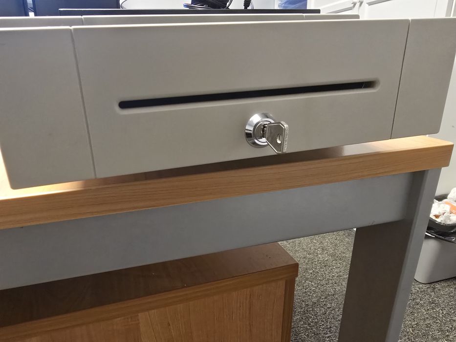 Szuflada kasowa elzab gamma A22 zestaw z dodatkowa kaseta i przystawką