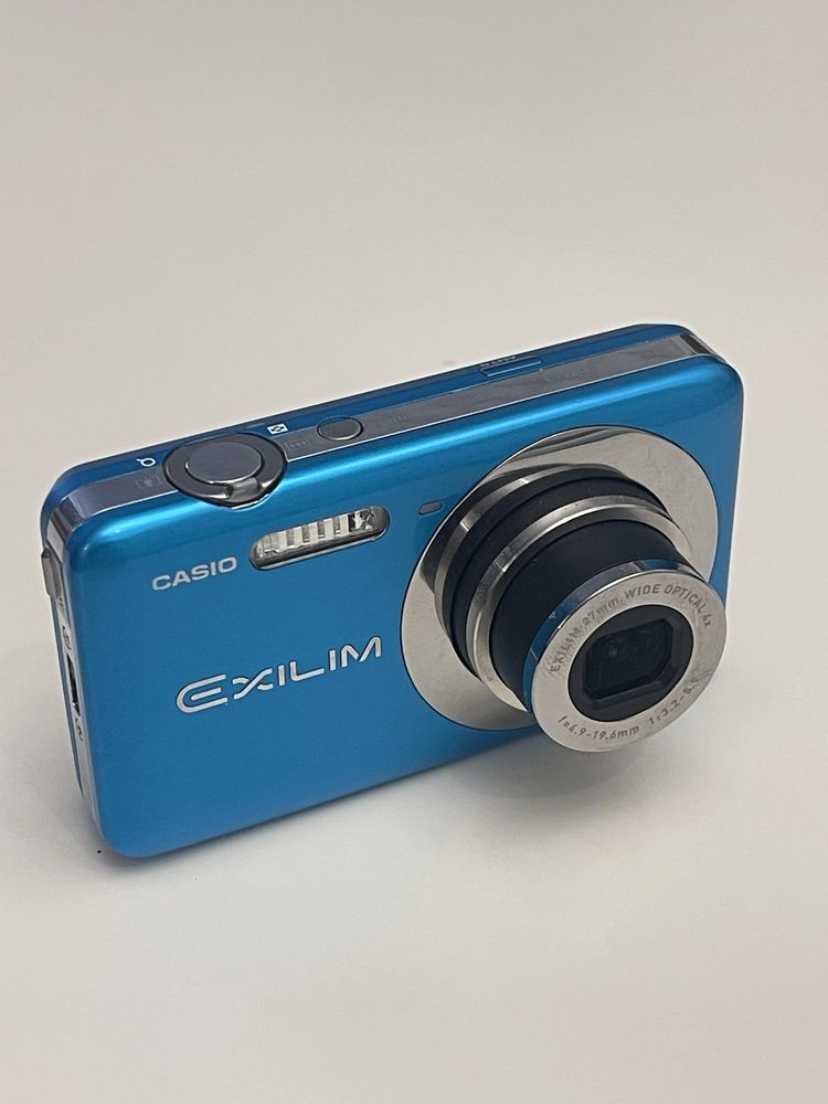 Цифрова фотокамера CASIO EXILIM EX-Z800