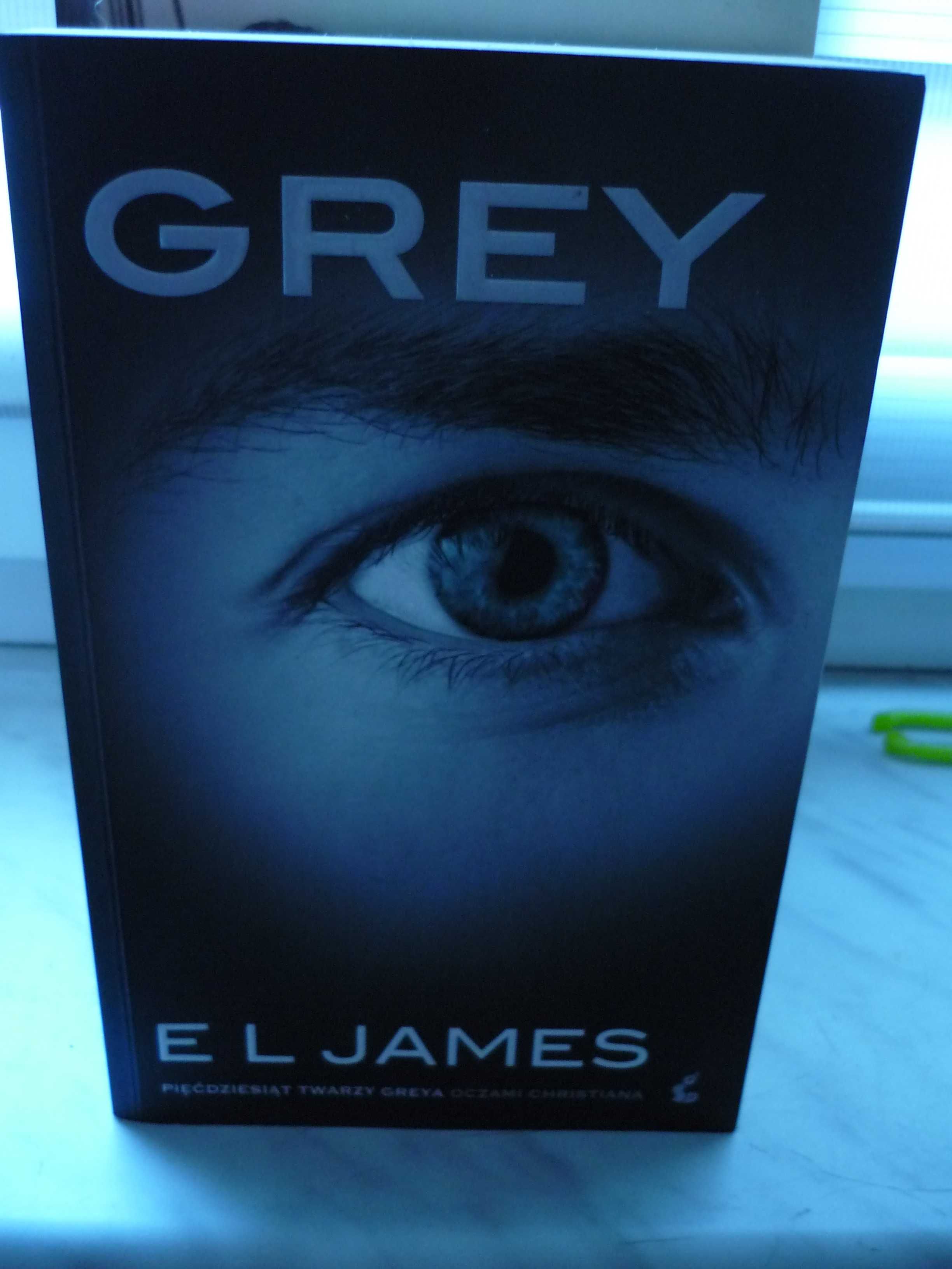 Grey , E L James.