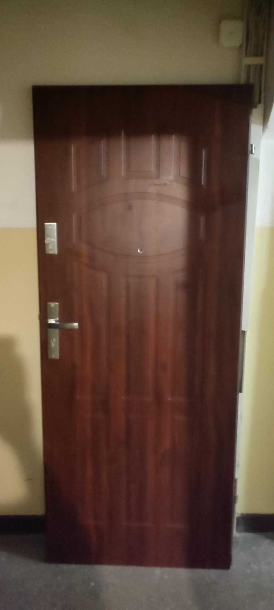 Drwi zewnętrzne Lewe 2.00/0.85