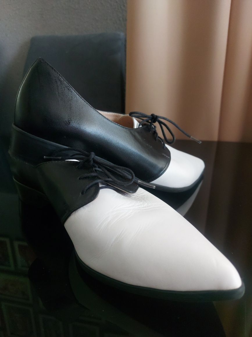 Buty biało-czarne, oryginalne, skóra naturalna, nowe, 40