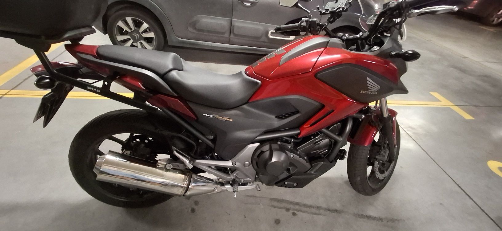 Honda 750 x nc dct