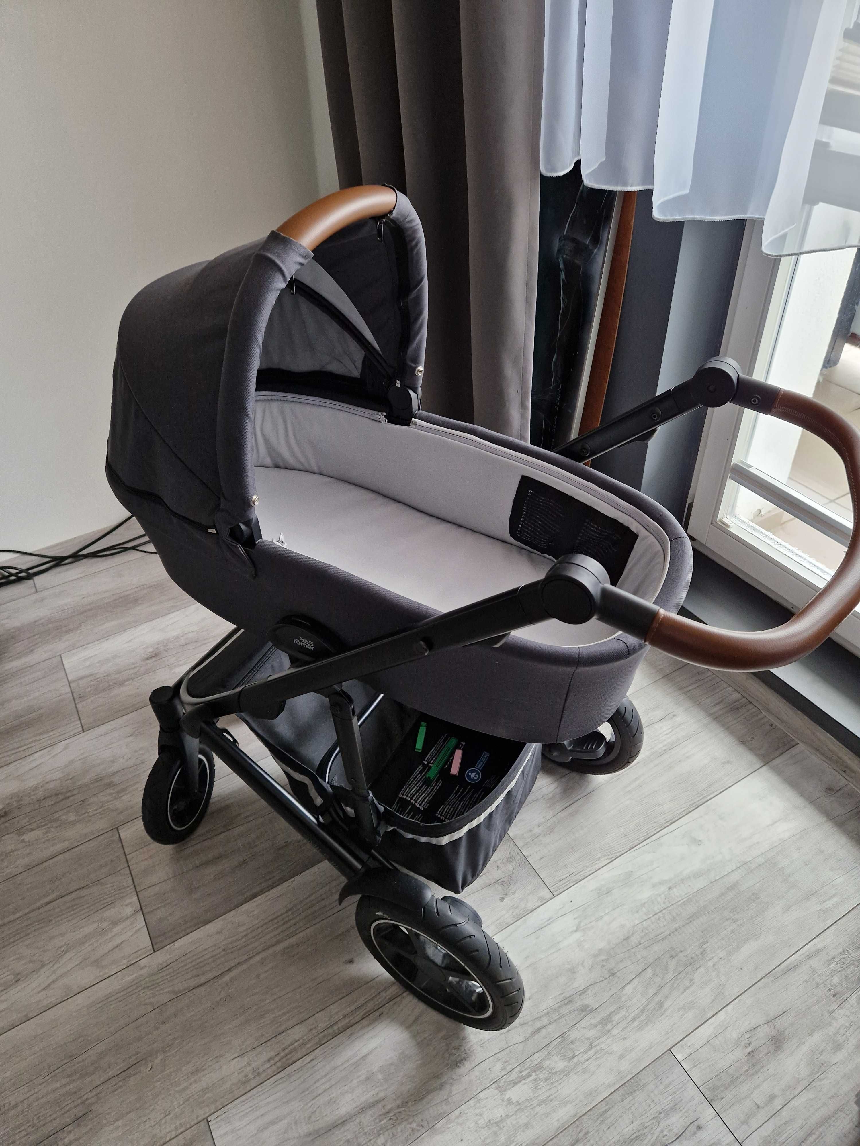 Britax Romer Smile 3 - pełny zestaw + akcesoria