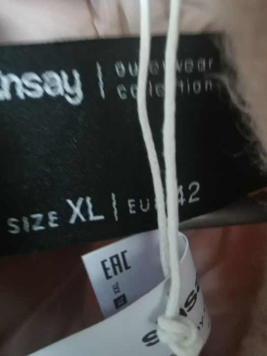 Nowy płaszcz damski.