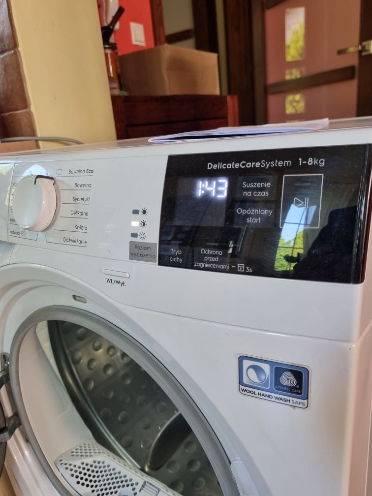 Suszarka kondensacyjna z pompą Electrolux Perfectcare 800 EW8H458BP