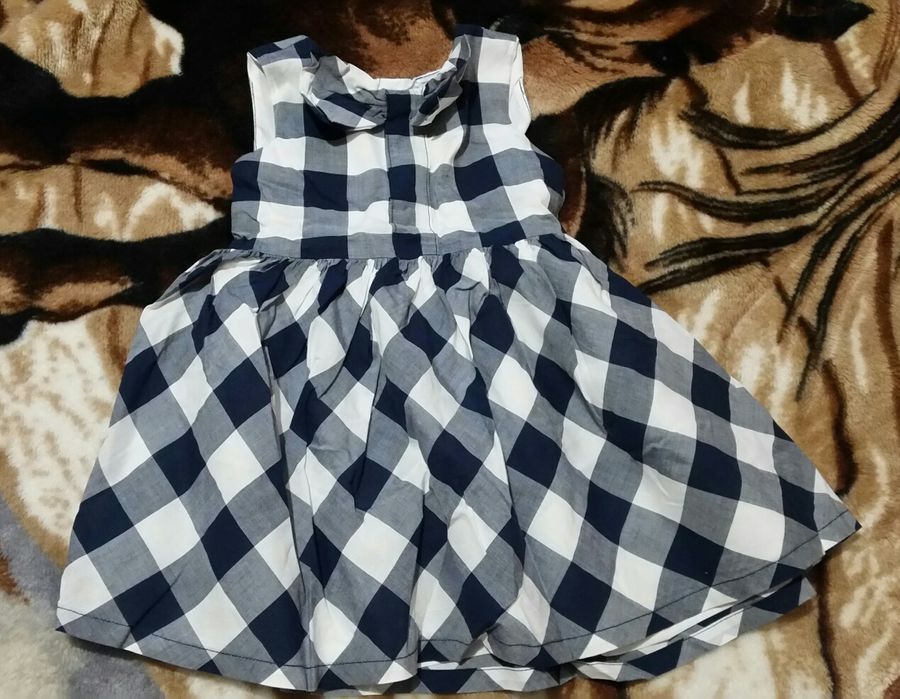 Sukienka Carter's rozmiar 80-86