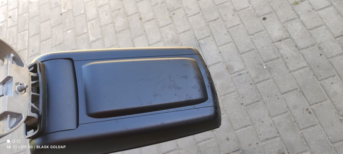 Podłokietnik Czarny Skóra Audi A6 C6 3.0 TDI Q Sedan 04 Blask Gołdap