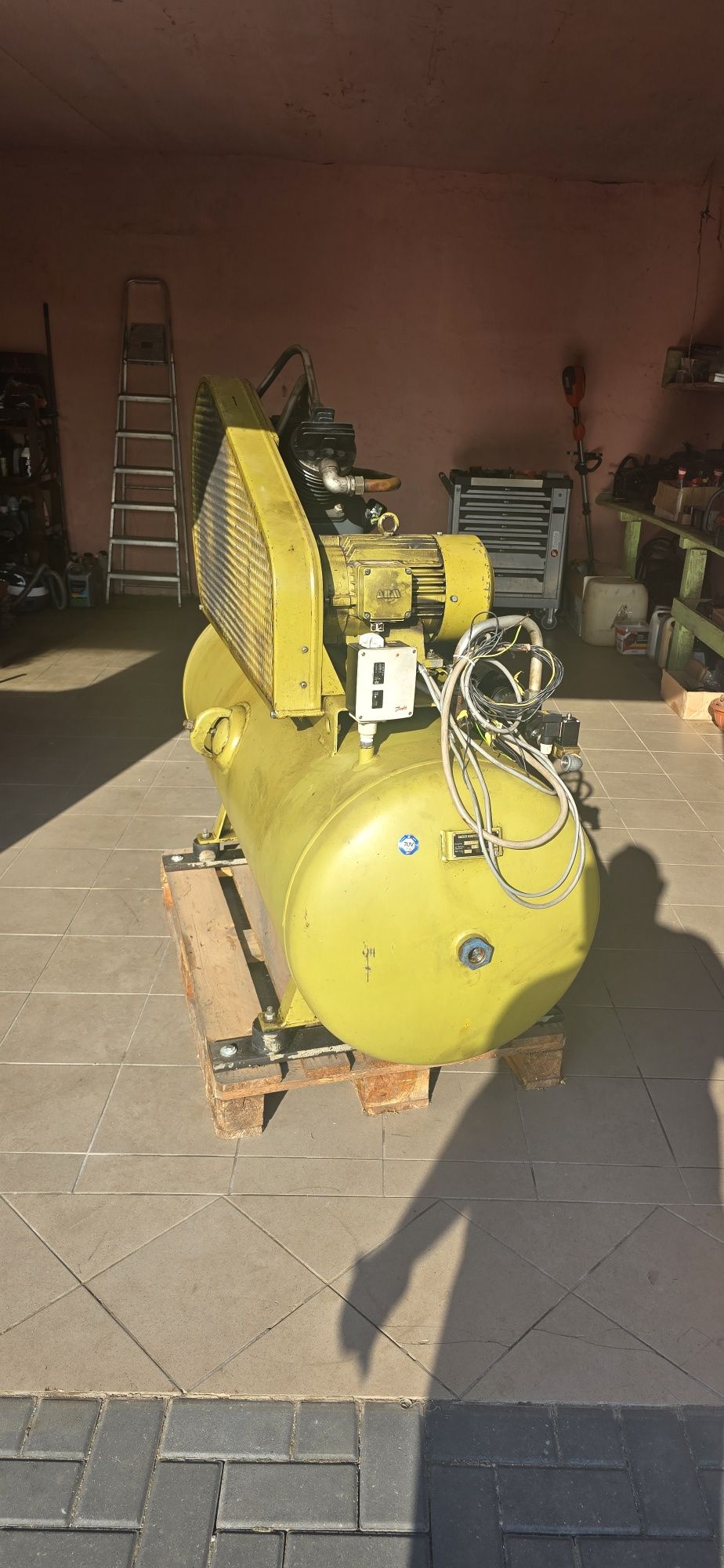 Kompresor Kaeser 500L 15 bar