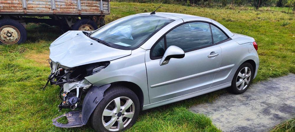 Peuget 207 Kabrio uszkodzony 2009 rok
