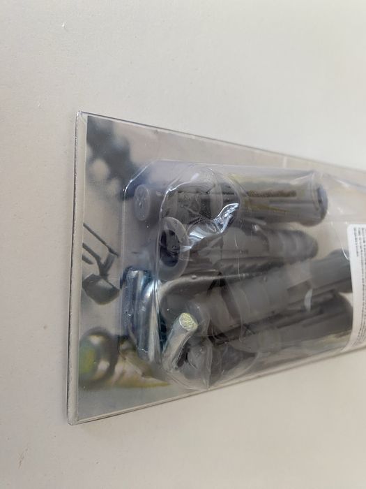 Продам дюбель с прямым гаком крючком 12 х 60 мм 4шт