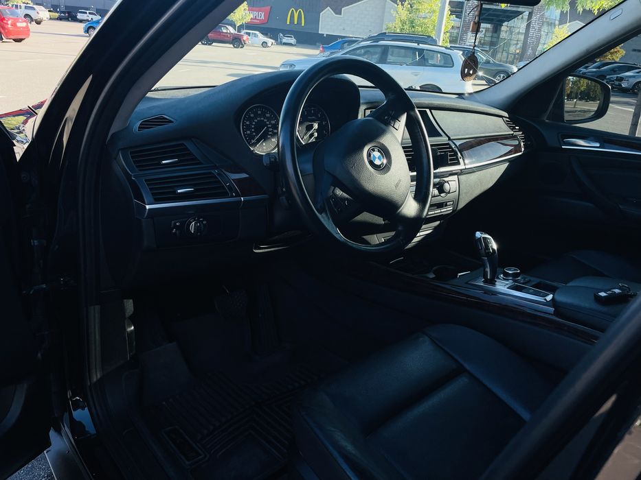 Продам BMW X5 2011 року