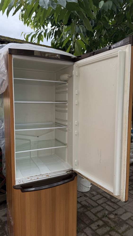 холодильник indesit