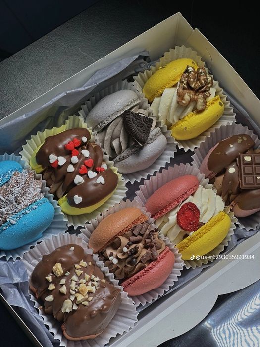 Макаронс у Житомирі: Солодкий Шедевр! Макаруни