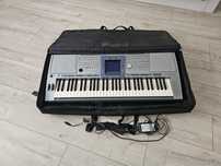 Keyboard edukacyjny Yamaha PSR 1500. 61 klawiszy. Z pokrowcem, stojak