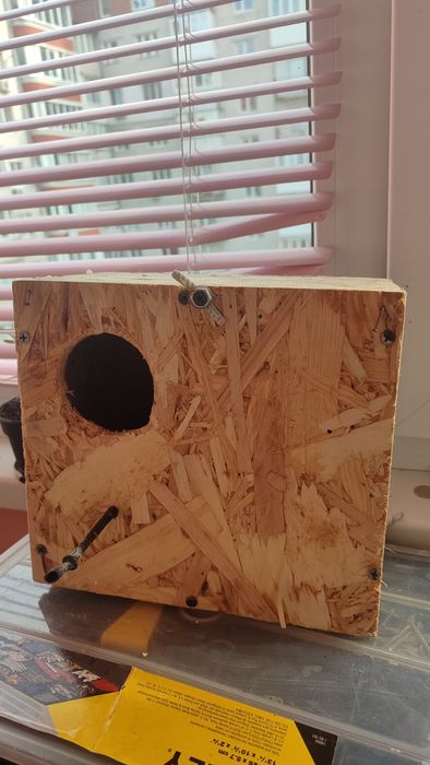 Будиночок , гніздо для папуг обл інших птахів