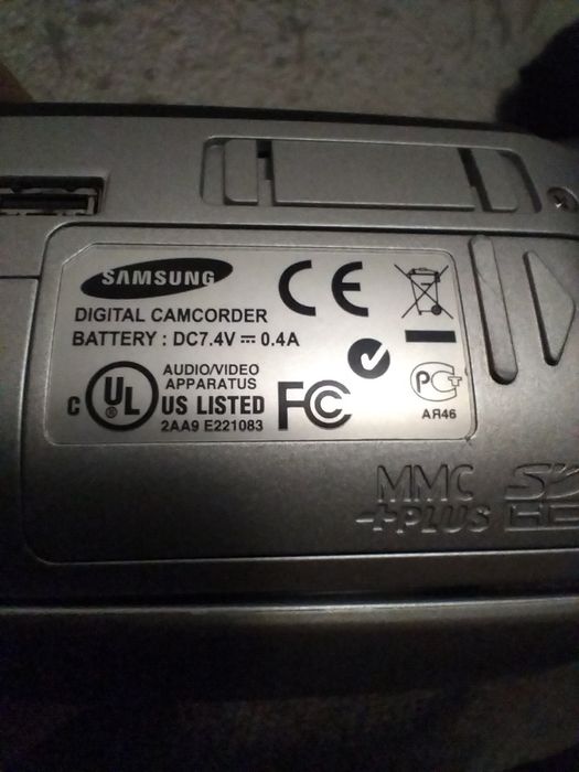 Видеокамера Samsung SC-MX10
