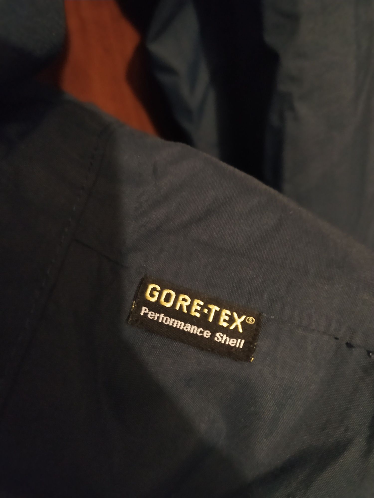 вітряк Berghaus Gore-Tex