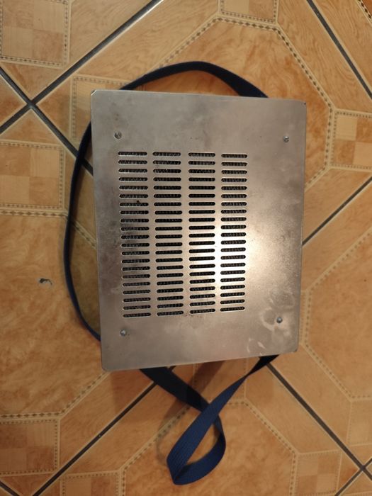 Megafon wzmacniacz mikrofonu PRL unu-10w unitra