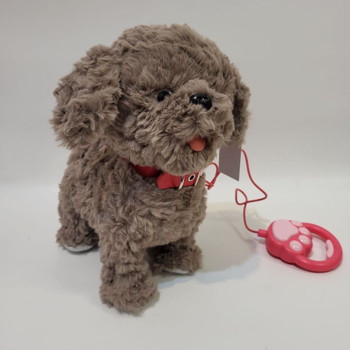 Інтерактивна собачка на повідку