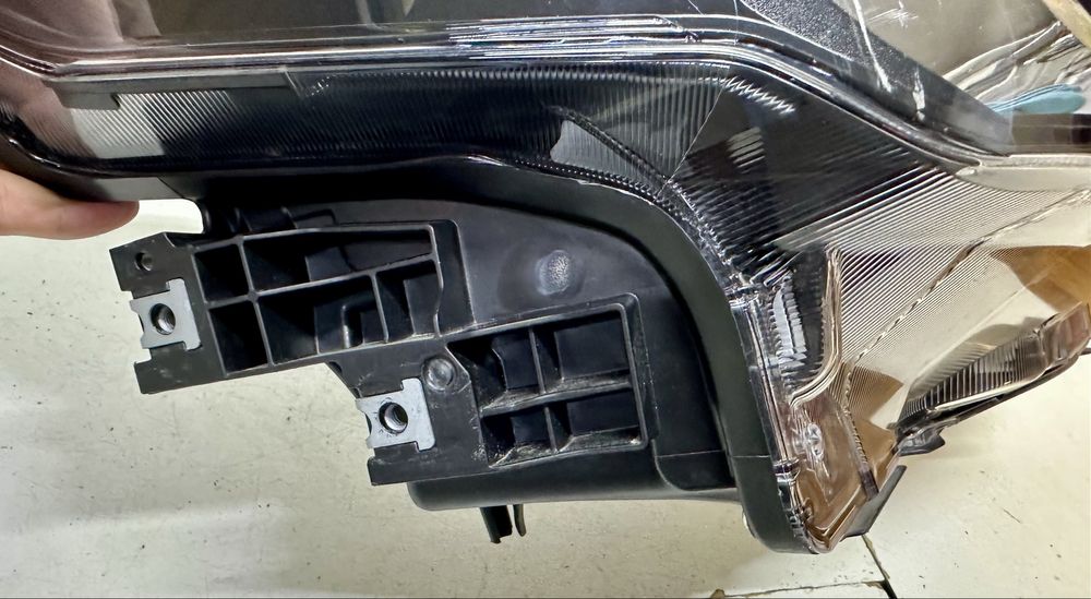 Фара правая Subaru Forester wilderness sk 2023 2024 рік full led дхо