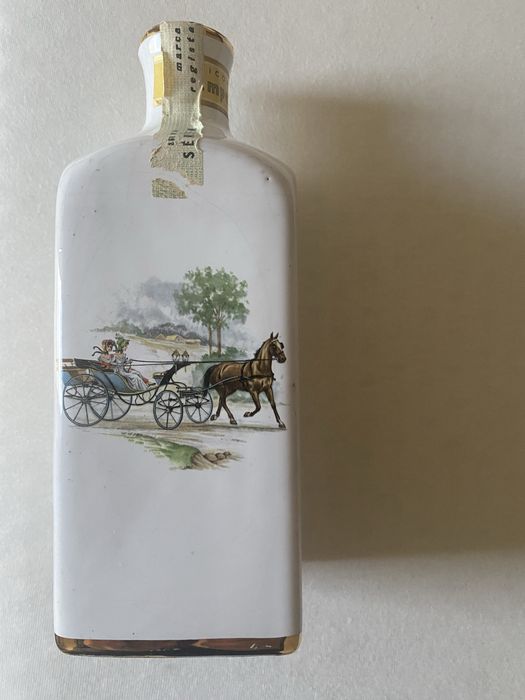 Garrafa de Triple Seco