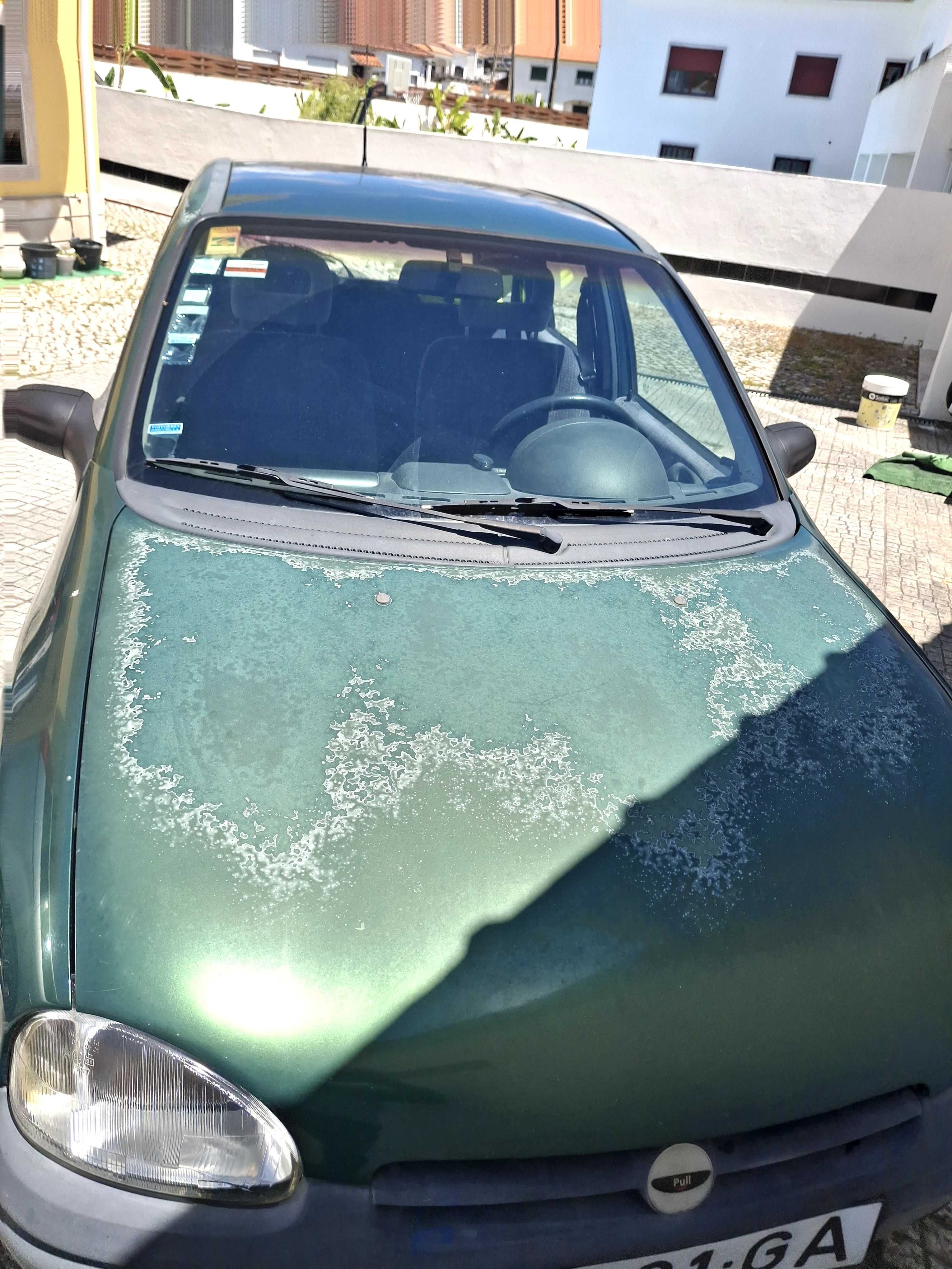 Opel corsa motor izuzu 1500 com apenas 137mil kms
