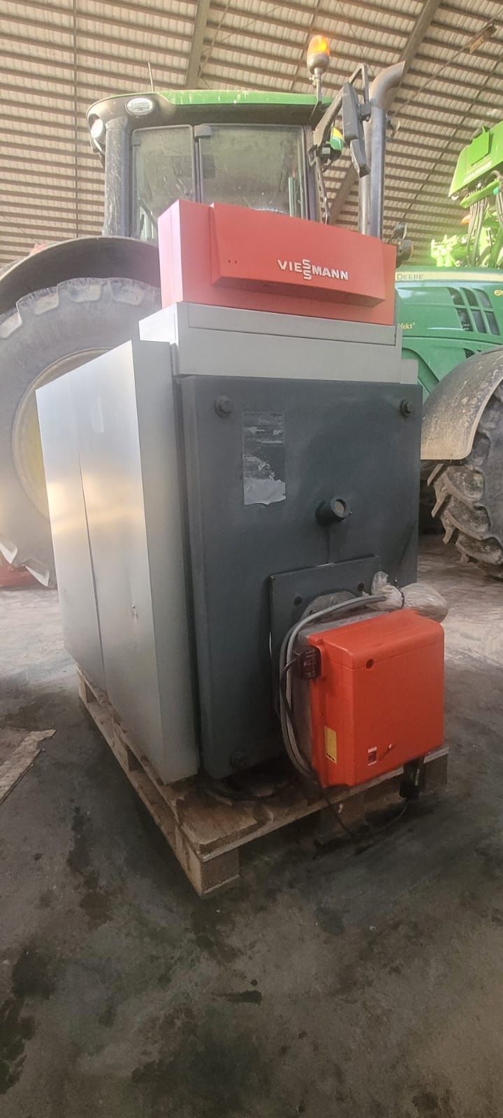 Kocioł Buderus – Olej Opałowy / Gaz – 100 kW – Austria