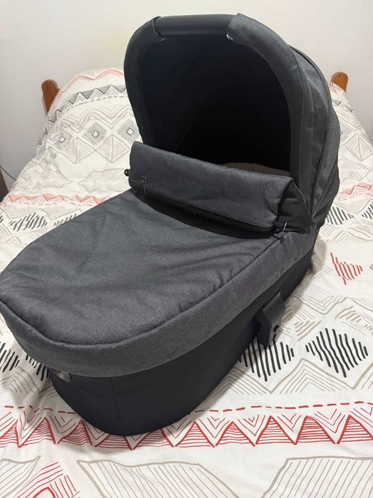 Alcofa Chicco Best Friend Light (Compatível com Carrinho One4Ever)